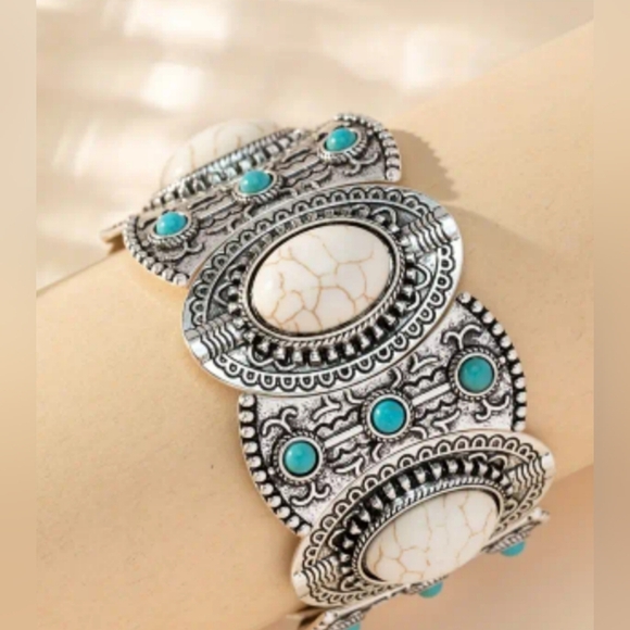 2/$40 NEW Silver,White,Turquoise Chunky Magnetic Bracelet-(#0154) - Picture 1 of 4